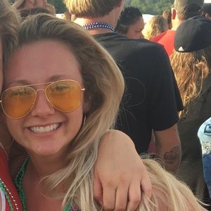 Meet your Posher, Allison